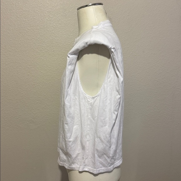 Aritzia Babaton White Shoulder Pads Muscle Tee - Picture 4 of 6